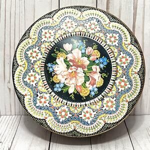 VINTAGE 8" Round FLORAL Cottagecore Metal Victorian Cookie Tin Made In England
